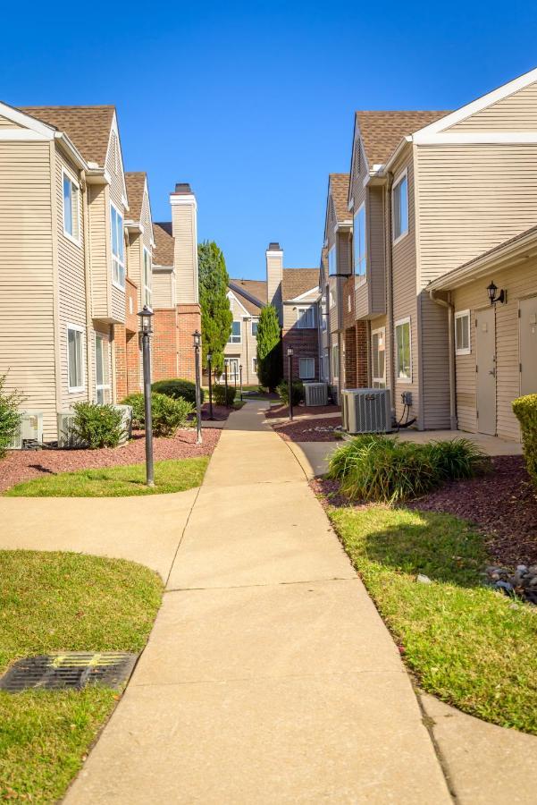 Philadelphia Suites At Airport - An Extended Stay Hotel المظهر الخارجي الصورة