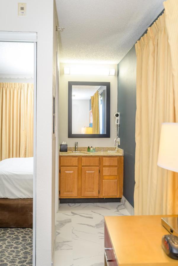 Philadelphia Suites At Airport - An Extended Stay Hotel المظهر الخارجي الصورة