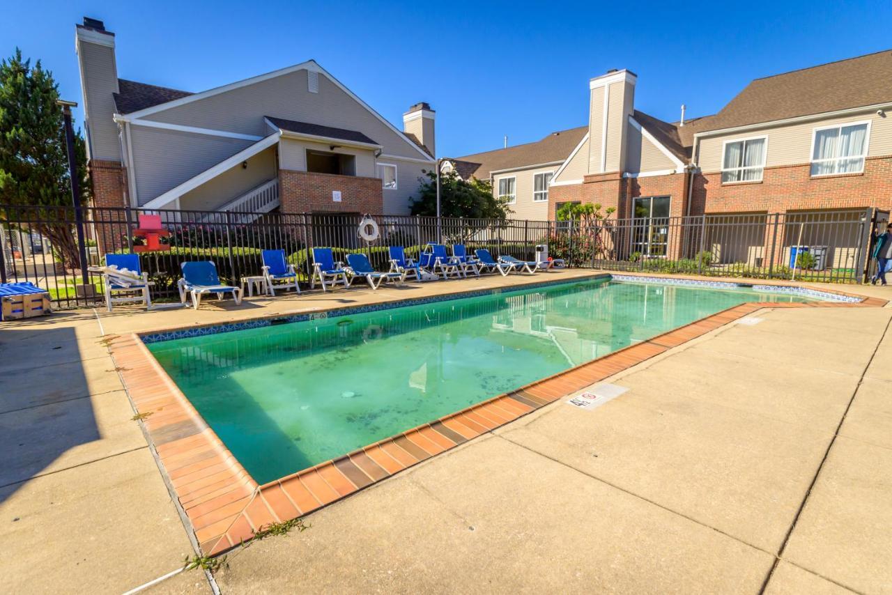 Philadelphia Suites At Airport - An Extended Stay Hotel المظهر الخارجي الصورة